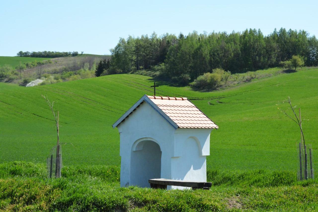 Stavesice Moravske Toskansko מראה חיצוני תמונה